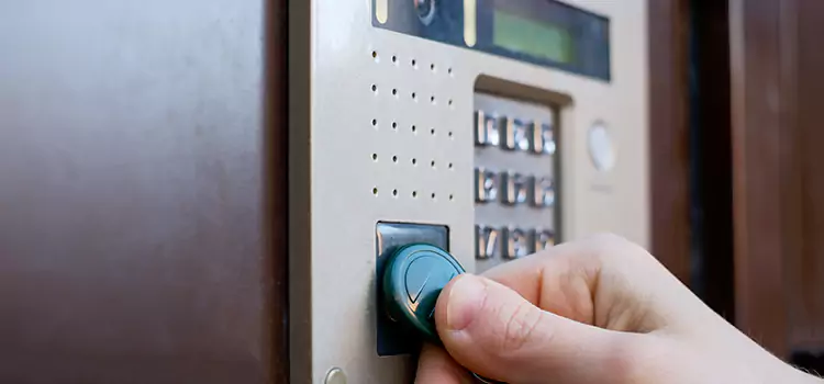Enhanced Security Features Cote-Saint-Luc