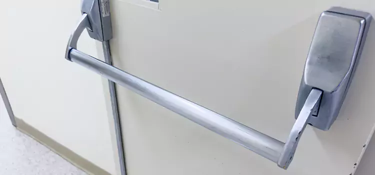 Panic Door Hardware Installation Cote-Saint-Luc