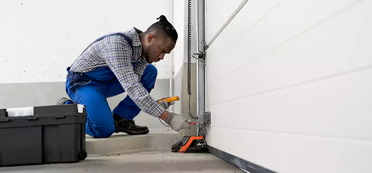Expert Solutions for Every Garage Lock Need in Cote-Saint-Luc, QC