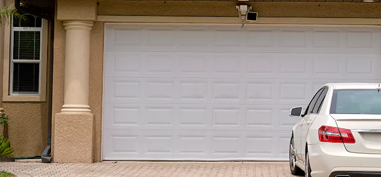 Comprehensive Garage Door Maintenance Services in Cote-Saint-Luc, QC