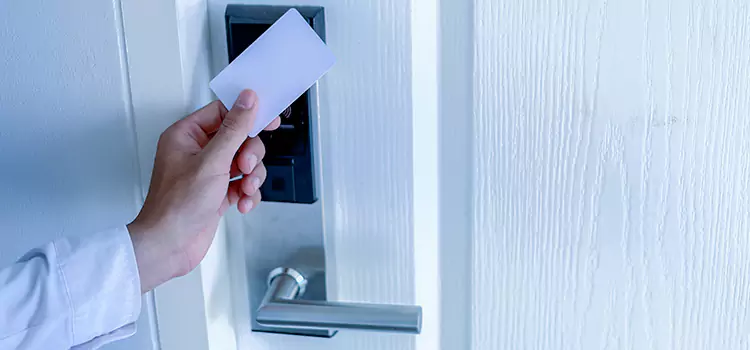 Why Choose Us for Your Keycard Lock Installation in Cote-Saint-Luc, QC?