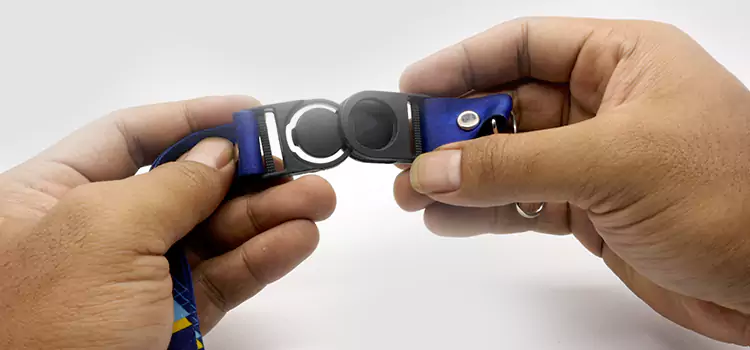 Our Professional Key Fob Installation Process in Cote-Saint-Luc, QC