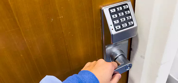 Why Choose Us for Your Keypad Lock Needs in Cote-Saint-Luc, QC?